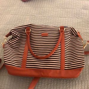 Weekender and carry on tote